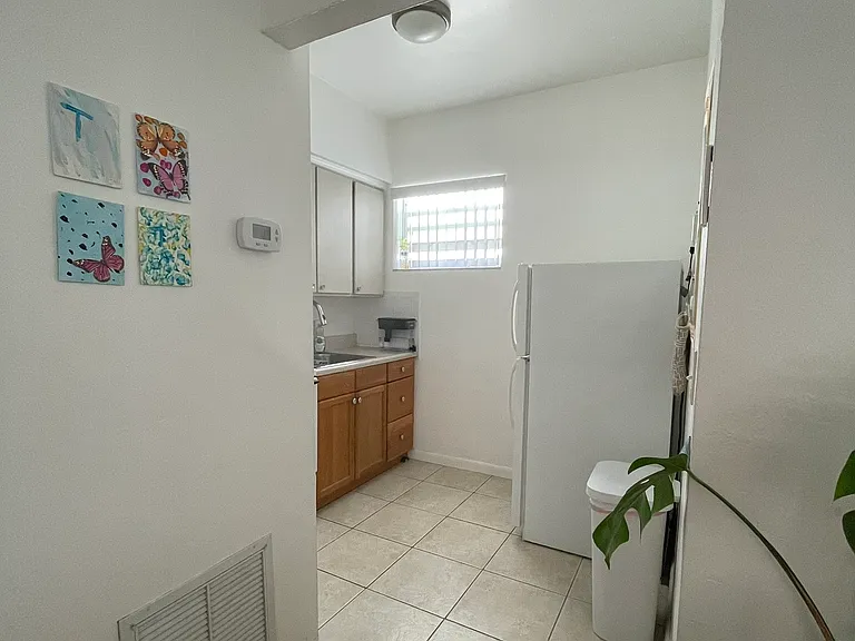 1614 Salzedo St #3 — Photo 6