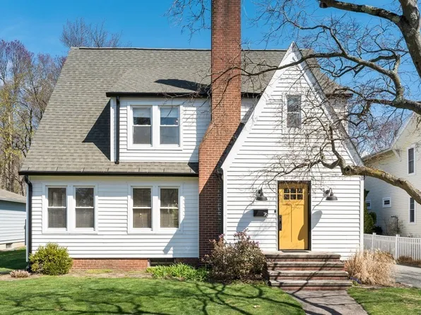 76 Greenacre Ave, Longmeadow, MA 01106