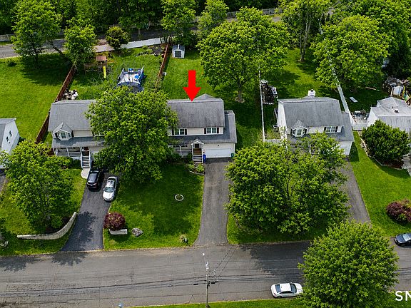2nd image of 72 Broadmere Road