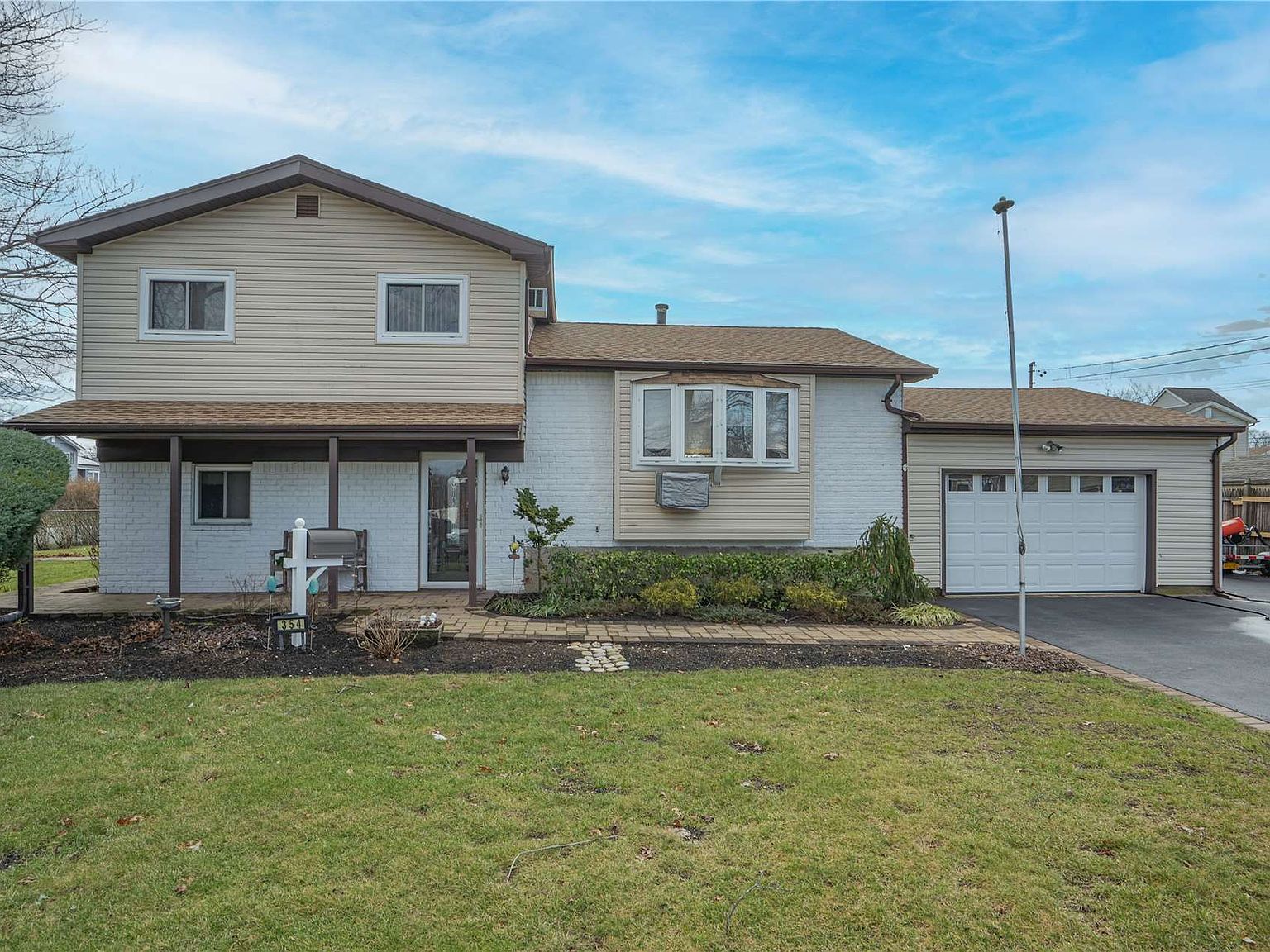 354 Central Avenue, Deer Park, NY 11729 Zillow