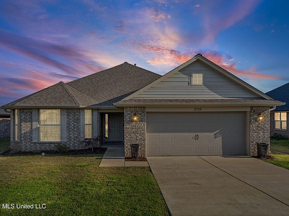 2nd image of 2520 Rutherford Dr