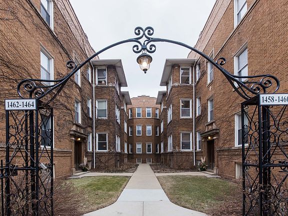 2nd image of 1458 W Argyle St APT 2N