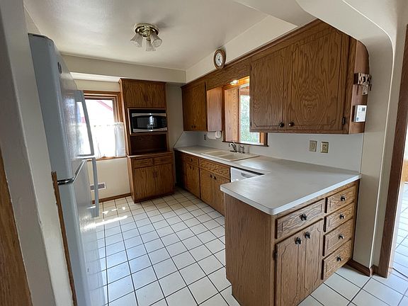 5th image of 6832 Penn Ave S