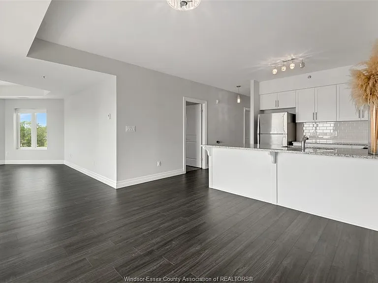 6 Park St #501 — Photo 11