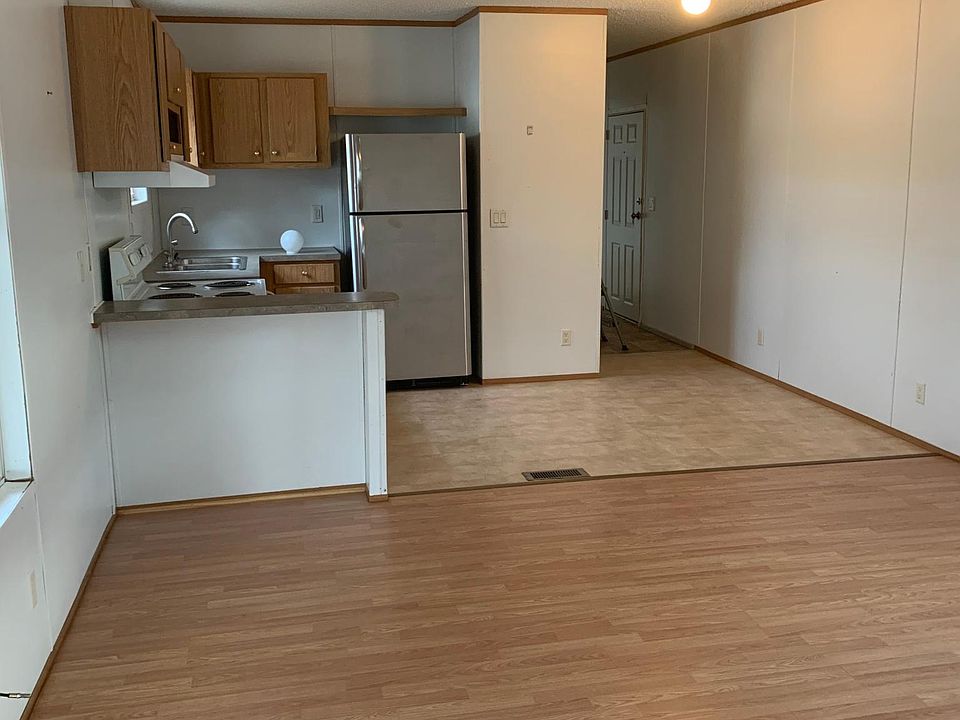 2nd image of 1102 N 9th St #5