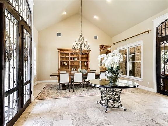 4th image of 4005 Island Knoll Dr