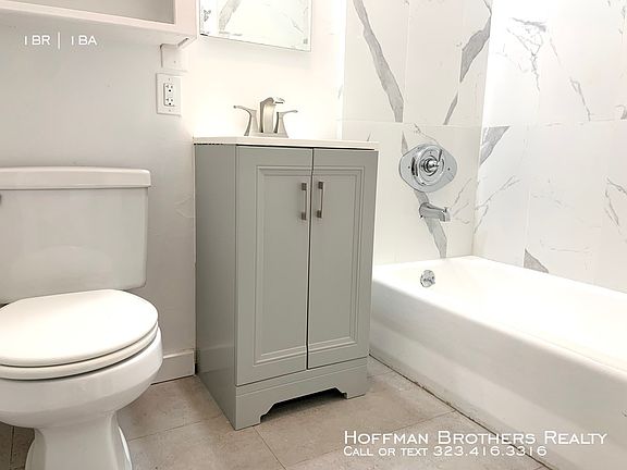 3rd image of 1227 11th St #1B