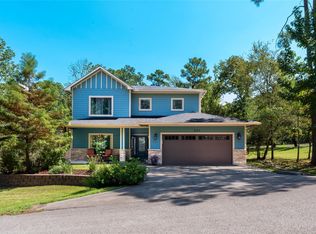 501 N Fairway Loop, Coldspring, TX 77331