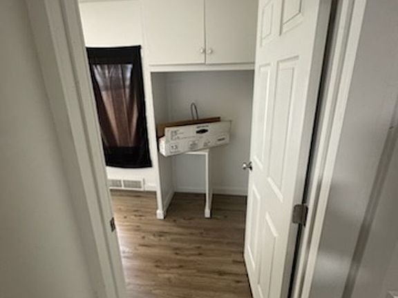 5th image of 62 E Alice St #4
