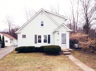 891 Main St, West Warwick, RI 02893