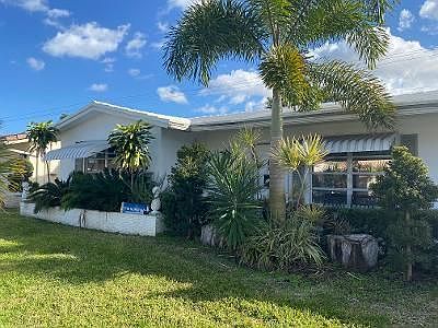 1st image of 7114 NW 57th Ct