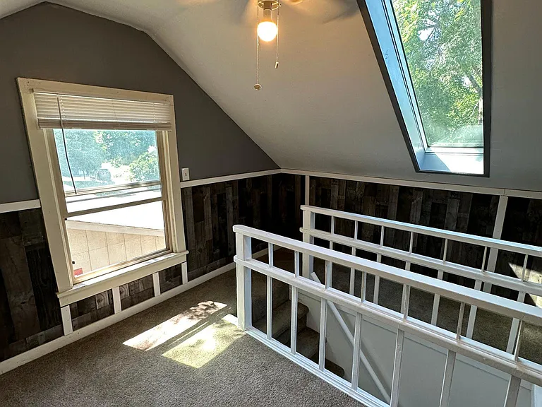 1026 Sycamore St — Photo 11