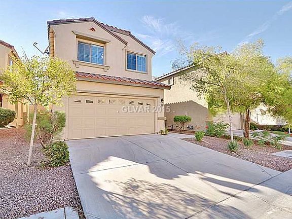 2nd image of 10961 Newcastle Hills St
