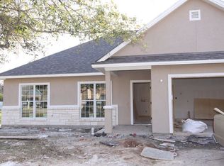 1108 Allen Forest Dr, Bryan, TX 77803