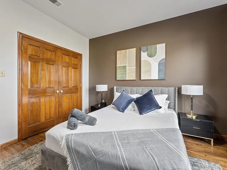 7724 Golfhill Dr — Photo 11