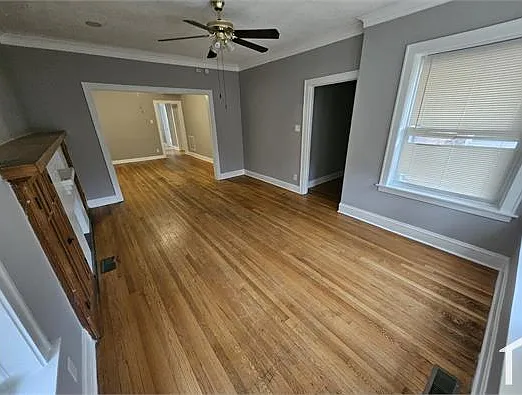 6136 S Richmond St — Photo 16