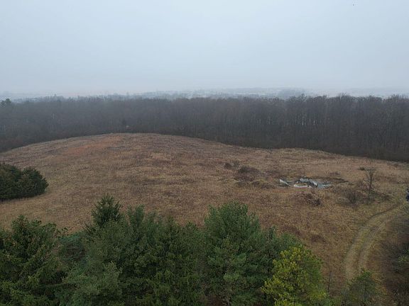 4th image of 4660 Everett Rd