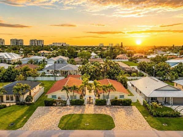 559 105th AVE N, NAPLES, FL 34108