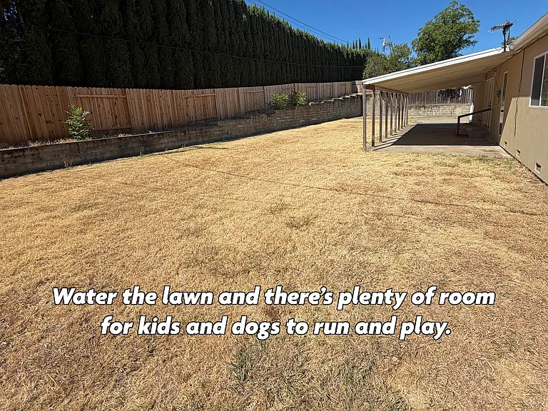 8762 Kurts Ct — Photo 18