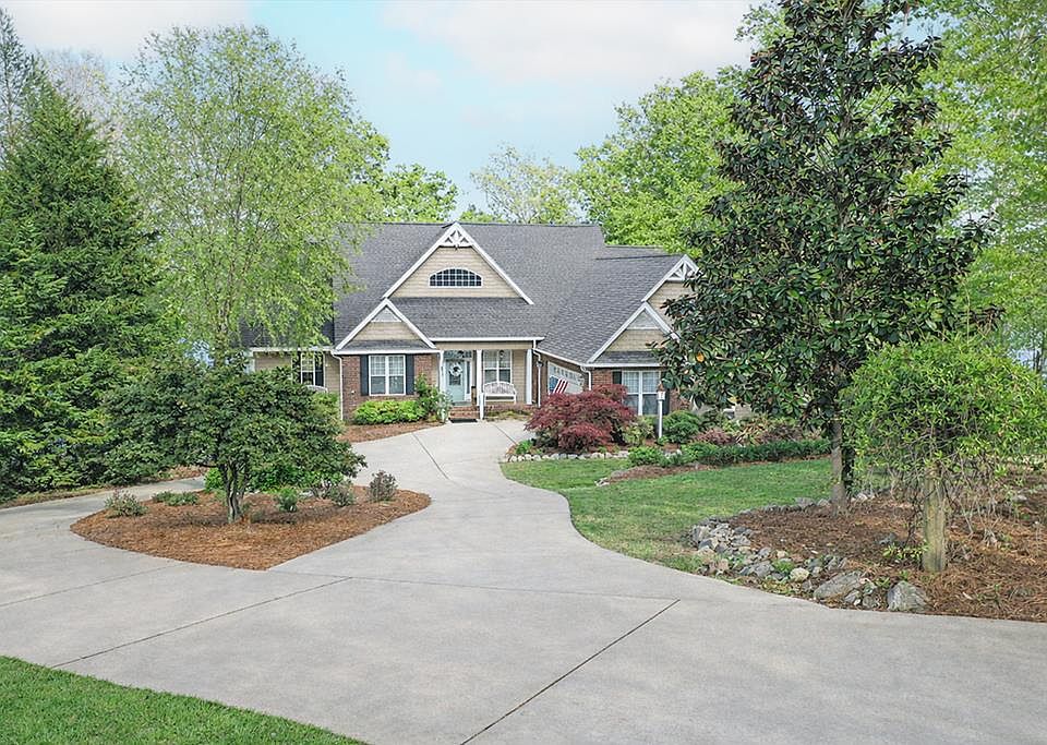 1st image of 425 Terrapin Pointe Rd