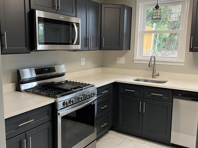 465 Taylor St — Photo 8