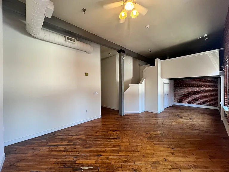 21 S 13th St #501 — Photo 4