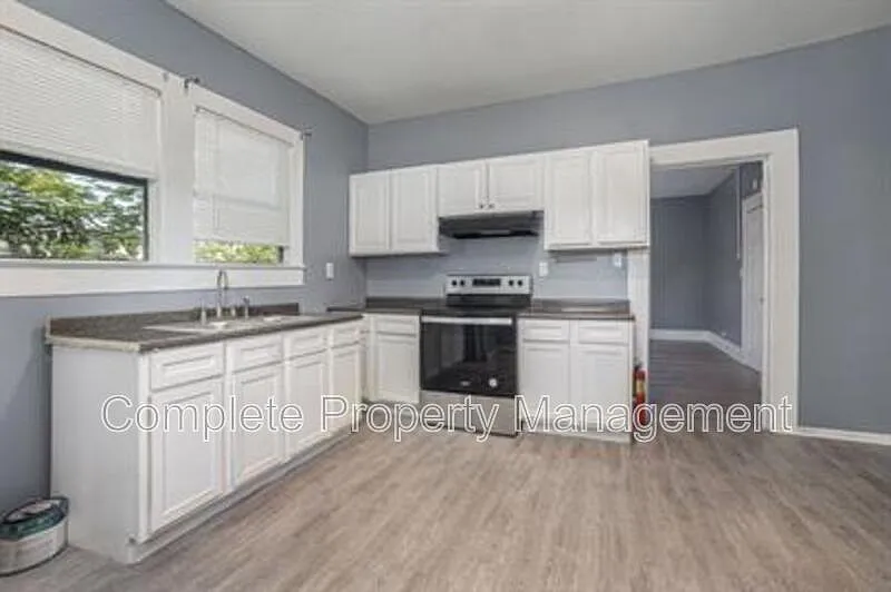 2 bed, 2.0 bath, 1513 sqft, $1,000 — Photo 3