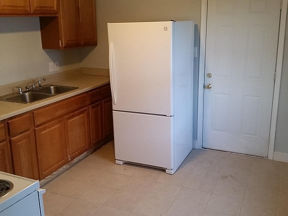 3rd image of 1506 N 31st St