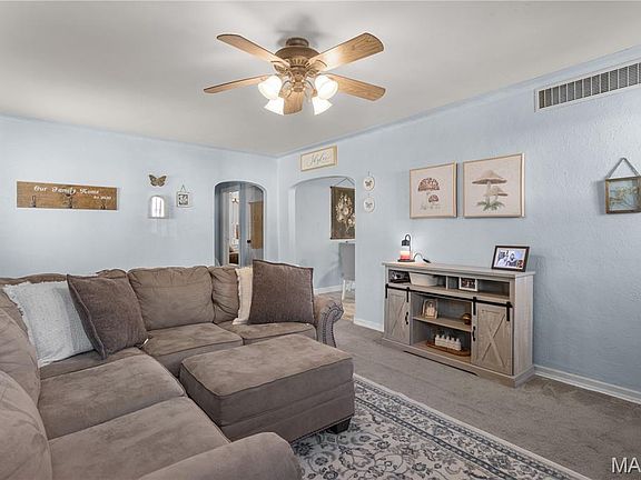 4th image of 1219 Crystal Heights Rd