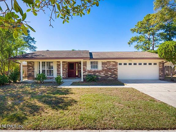 4th image of 2726 WINROCK Drive W