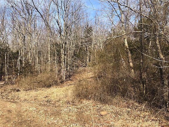 4th image of 160 County Road 915