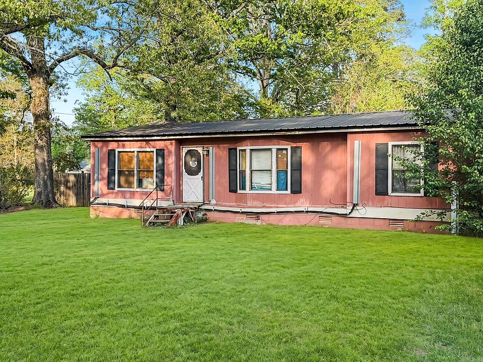 1st image of 3609 E Greenway Dr