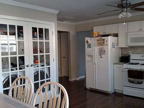 5th image of 7 Kirkwood Ct