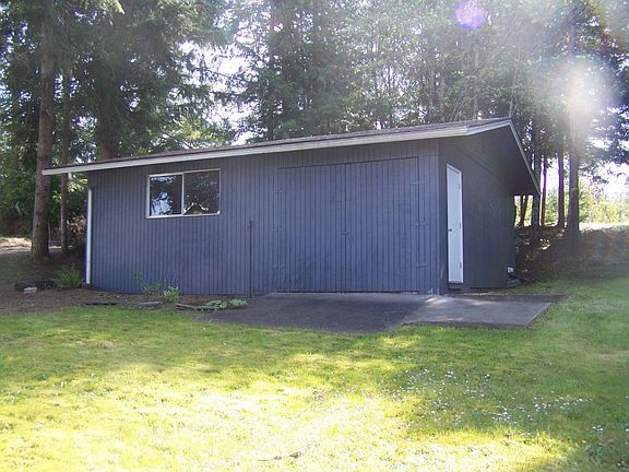 2nd image of 2800 E Mason Lake Dr W