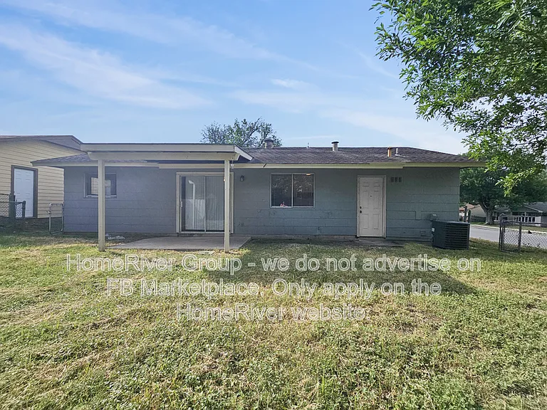 439 Bridgit Dr — Photo 17