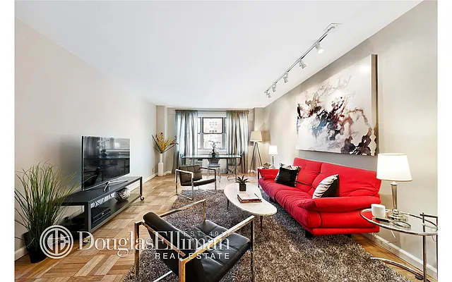 Sold by Douglas Elliman | media 16