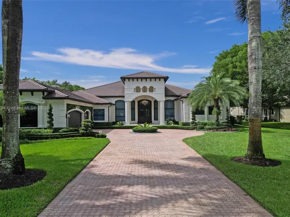 11056 Blackhawk Blvd, Fort Lauderdale, FL 33328