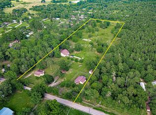 19 Louis Voan Rd, Huntsville, TX 77320