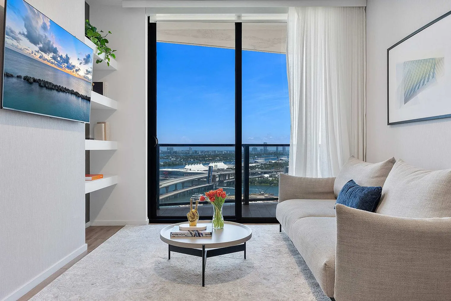 2 bed, 2.0 bath, 1194 sqft, $6,223 — Photo 1