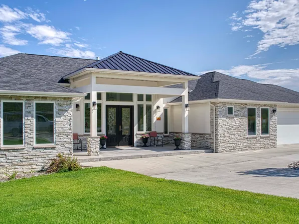 13 Prestwick Dr, Sheridan, WY 82801