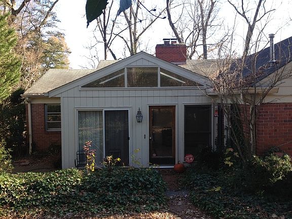4th image of 1610 University Dr
