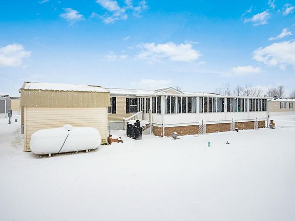 4th image of 701 Mill St Lot 156