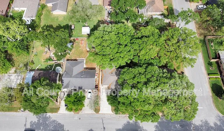 1906 Airline Dr — Photo 24