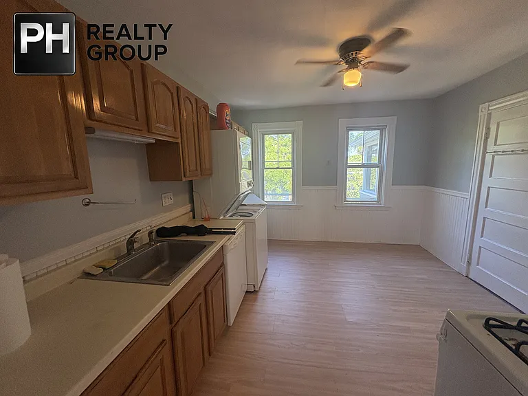 73 Marlboro St #3 — Photo 2
