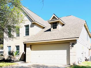8426 Woodland Knoll Ln, Cypress, TX 77433