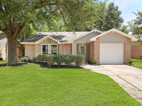 12610 Lacey Crest Drive, Houston, TX 77070