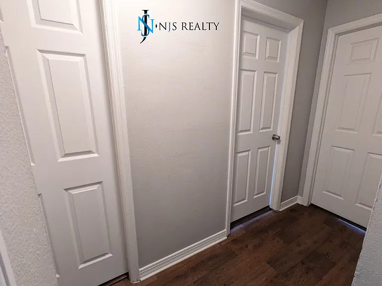3153 Lodi Dr — Photo 10