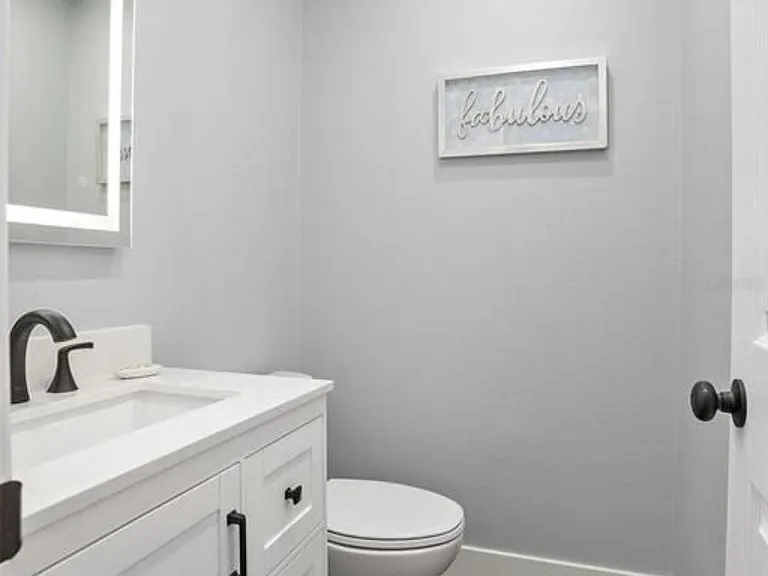 2061 Tanglewood Dr — Photo 9