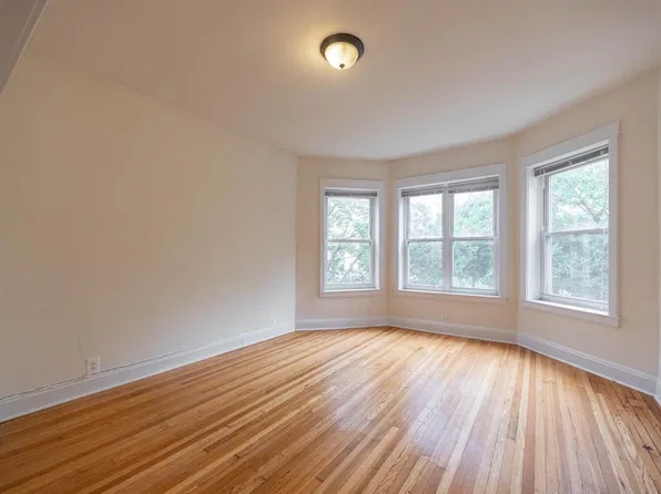 1518 N Kedzie Ave #2, Chicago, IL 60651