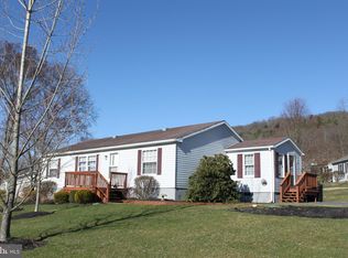 5986 Ross Ct, Huntingdon, PA 16652